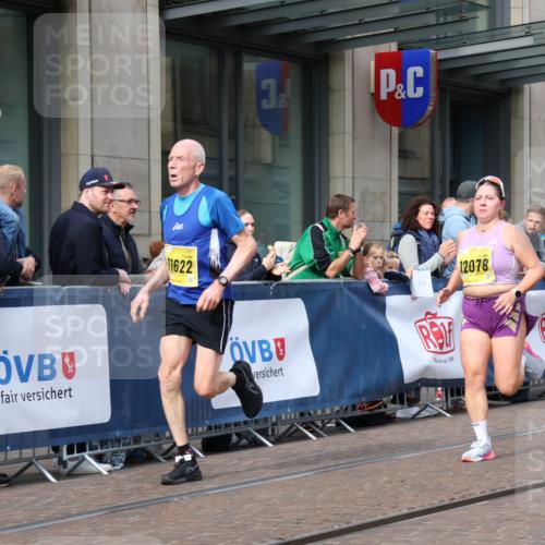 13.09.2026 - 21. swb-Marathon Bremen Strokosch-Dieckow http://msf.ph/oto/10302248 13.09.2026 10:50:23 Ziel 10267, 10525, 10764, 10840, 11076, 11170, 11220, 11276, 11664, 11742, 11753, 11774, 11961, 12052, 12070, 12078, 12179, 12309, 12447, 12488, 12560, 13544, 10170, 10233, 10525, 10840, 10876, 10923, 11111, 11128, 11178, 11497, 11499, 11622, 11680, 12045, 12078, 12240, 12269, 12447, 13562 meine-sportfotos.de
