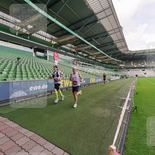 13.09.2026 - 21. swb-Marathon Bremen Michael Burmester http://msf.ph/oto/10302251 13.09.2026 12:12:22 Laufen im Stadion 317, 443, 614, 796, 1651, 692 meine-sportfotos.de