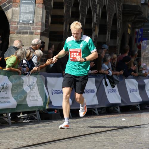 13.09.2026 - 21. swb-Marathon Bremen Strokosch-Dieckow http://msf.ph/oto/10302306 13.09.2026 12:53:09 Ziel 417, 553, 2100, 7244, 8077, 8729, 9522, 2585, 2670, 8081 meine-sportfotos.de
