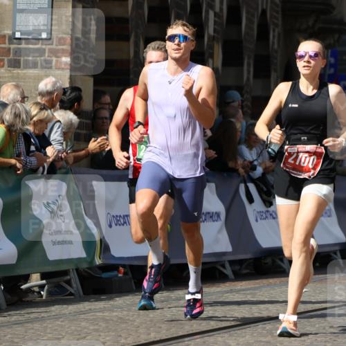 13.09.2026 - 21. swb-Marathon Bremen Strokosch-Dieckow http://msf.ph/oto/10302423 13.09.2026 12:53:14 Ziel 417, 553, 2100, 7244, 8077, 8729, 9522, 2670, 3080, 8081 meine-sportfotos.de