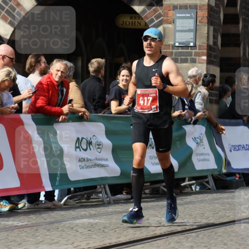 13.09.2026 - 21. swb-Marathon Bremen Strokosch-Dieckow http://msf.ph/oto/10302545 13.09.2026 12:53:19 Ziel 417, 2100, 8077, 9522, 2352, 3080, 3606 meine-sportfotos.de