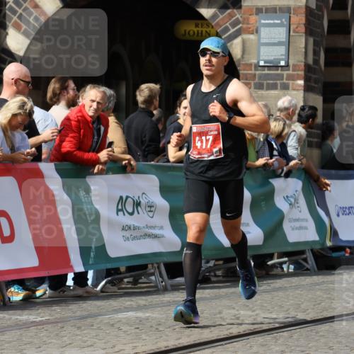 13.09.2026 - 21. swb-Marathon Bremen Strokosch-Dieckow http://msf.ph/oto/10302556 13.09.2026 12:53:19 Ziel 417, 2100, 8077, 9522, 2352, 3080, 3606 meine-sportfotos.de