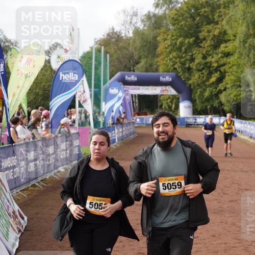 13.09.2026 - Airport Race Dennis Weichert http://msf.ph/oto/10302582 13.09.2026 10:42:26 Ziel 5058, 5059 meine-sportfotos.de