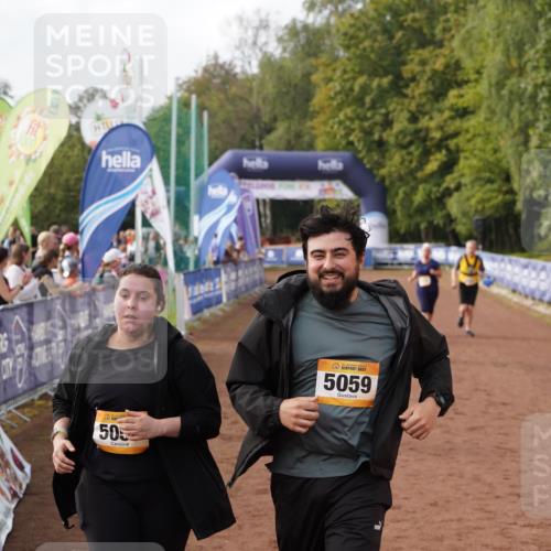 13.09.2026 - Airport Race Dennis Weichert http://msf.ph/oto/10302597 13.09.2026 10:42:27 Ziel 5058, 5059 meine-sportfotos.de
