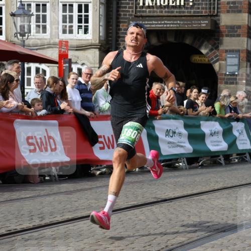 13.09.2026 - 21. swb-Marathon Bremen Strokosch-Dieckow http://msf.ph/oto/10302682 13.09.2026 12:53:34 Ziel 2585, 2670, 7650, 8081, 272, 1089, 1168, 1606, 13212 meine-sportfotos.de