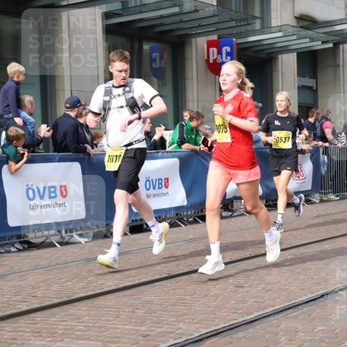 13.09.2026 - 21. swb-Marathon Bremen Strokosch-Dieckow http://msf.ph/oto/10302686 13.09.2026 10:50:47 Ziel 10200, 10471, 10515, 10537, 10808, 11087, 11170, 11339, 11503, 11537, 11625, 11626, 11801, 11973, 12004, 12133, 12179, 12303, 12351, 12407, 12552, 10267, 10525, 10764, 10840, 11076, 11170, 11220, 11276, 11664, 11742, 11753, 11774, 11961, 12052, 12070, 12078, 12179, 12309, 12447, 12488, 12560, 13544 meine-sportfotos.de