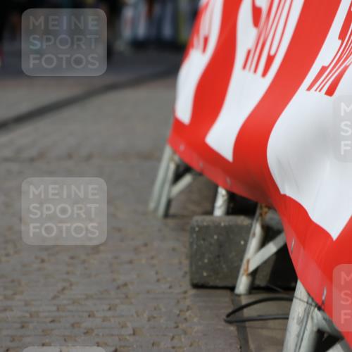 13.09.2026 - 21. swb-Marathon Bremen Strokosch-Dieckow http://msf.ph/oto/10302718 13.09.2026 13:22:38 Ziel 1601, 1645, 2499, 3021, 3855, 4204, 4211, 6621, 7625, 7917, 8447, 8574, 9668, 388, 913, 2040, 2402, 2771, 2806, 3145, 6707, 6737, 6792, 8551, 9090, 9510 meine-sportfotos.de