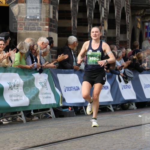 13.09.2026 - 21. swb-Marathon Bremen Strokosch-Dieckow http://msf.ph/oto/10302783 13.09.2026 12:53:52 Ziel 1089, 1168, 1606, 2352, 3080, 3606, 5160, 6112 meine-sportfotos.de