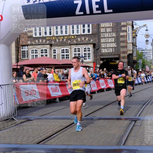 13.09.2026 - 21. swb-Marathon Bremen Tim E. http://msf.ph/oto/10302786 13.09.2026 10:45:28 Ziel 10096, 10143, 10214, 10398, 10866, 11020, 11396, 11695, 12054, 13591 meine-sportfotos.de