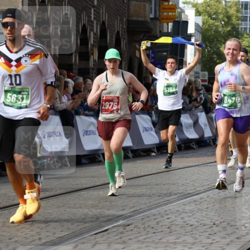 13.09.2026 - 21. swb-Marathon Bremen Strokosch-Dieckow http://msf.ph/oto/10302809 13.09.2026 13:29:57 Ziel 124, 716, 1073, 1083, 1243, 1581, 2076, 2289, 2742, 3030, 3721, 4576, 5244, 5599, 6006, 6384, 6499, 6690, 6725, 6930, 7079, 7384, 7426, 7649, 7884, 8481, 8594, 8831, 9534, 9747, 9770, 10013, 13031, 1308, 1611, 1653, 1780, 1938, 2126, 3190, 5039, 5198, 5348, 5615, 5631, 6225, 6720, 6942, 6992, 6994, 7184, 7609, 7932, 7966, 8110, 8115, 8441, 8470, 9104, 9125, 9529 meine-sportfotos.de