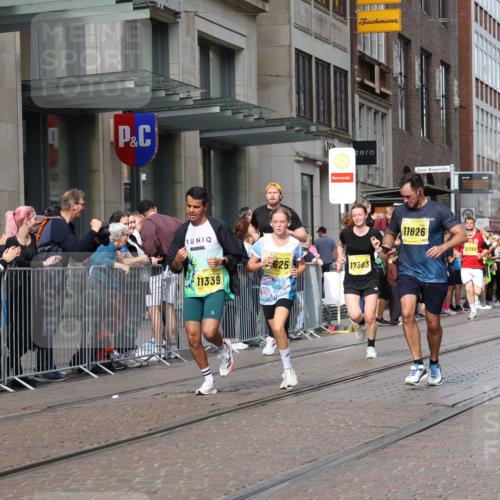 13.09.2026 - 21. swb-Marathon Bremen Strokosch-Dieckow http://msf.ph/oto/10302844 13.09.2026 10:50:57 Ziel 10381, 10471, 10515, 10544, 10808, 10825, 10862, 10887, 10984, 11339, 11503, 11537, 11801, 11973, 12051, 12133, 12548, 12552, 10200, 10267, 10537, 10764, 11076, 11087, 11170, 11220, 11625, 11626, 11753, 11774, 11961, 12004, 12052, 12070, 12179, 12303, 12309, 12351, 12407, 12488, 12560, 13544 meine-sportfotos.de
