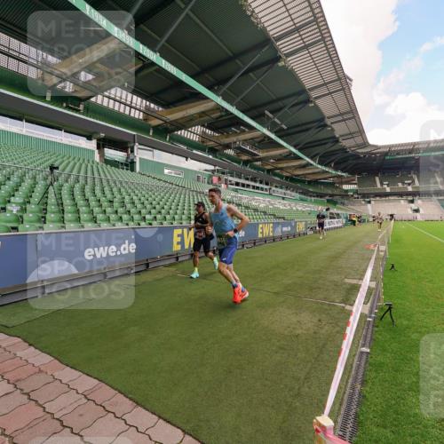13.09.2026 - 21. swb-Marathon Bremen Michael Burmester http://msf.ph/oto/10302856 13.09.2026 12:40:08 Laufen im Stadion 126, 371, 453, 603, 640, 671, 735, 744, 807, 862, 901, 912, 1136, 1248, 1379, 1472, 1508, 1540, 1571, 1576, 1587, 1717, 1751, 1758, 1795, 1800, 1852, 1860, 1901, 1930, 1950, 2049, 2099, 3744, 4381, 5163, 5912, 6201, 6630, 7118, 7671, 8467, 9329, 9630, 10034, 13080, 13224, 365, 466, 658, 850, 1288, 1385, 1485, 1550, 1583, 1754, 1993, 2073, 2585, 3617, 4232, 7244, 7692, 7768, 8075, 8729, 13033 meine-sportfotos.de