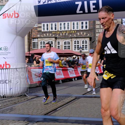 13.09.2026 - 21. swb-Marathon Bremen Tim E. http://msf.ph/oto/10302952 13.09.2026 10:45:42 Ziel 10318, 10352, 10398, 10536, 10866, 11088, 11209, 11232, 11478, 11695, 11749, 11835, 12054, 12290, 12355, 12475, 12534 meine-sportfotos.de
