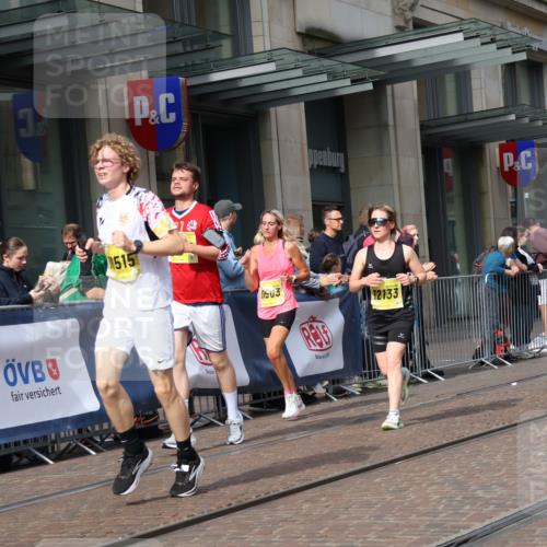 13.09.2026 - 21. swb-Marathon Bremen Strokosch-Dieckow http://msf.ph/oto/10303031 13.09.2026 10:51:06 Ziel 10334, 10381, 10471, 10515, 10544, 10763, 10825, 10862, 10887, 10984, 11145, 11503, 11787, 11801, 11973, 12051, 12133, 12424, 12548, 12552, 13631, 10200, 10537, 10808, 11076, 11087, 11170, 11339, 11537, 11625, 11626, 11961, 12004, 12070, 12179, 12303, 12351, 12407, 12560 meine-sportfotos.de