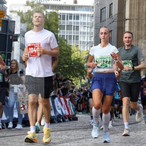 13.09.2026 - 21. swb-Marathon Bremen Strokosch-Dieckow http://msf.ph/oto/10303058 13.09.2026 13:23:14 Ziel 913, 1935, 1963, 2040, 2806, 2914, 3098, 3145, 3233, 3560, 6707, 6737, 6792, 7909, 8377, 8551, 8646, 8671, 8672, 8819, 8820, 9921, 2371, 2427, 2899, 3173, 3531, 3861, 5820, 5821, 6923, 8045, 8863, 9088, 9196, 9436, 10127 meine-sportfotos.de