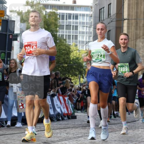 13.09.2026 - 21. swb-Marathon Bremen Strokosch-Dieckow http://msf.ph/oto/10303068 13.09.2026 13:23:14 Ziel 913, 1935, 1963, 2040, 2806, 2914, 3098, 3145, 3233, 3560, 6707, 6737, 6792, 7909, 8377, 8551, 8646, 8671, 8672, 8819, 8820, 9921, 2371, 2427, 2899, 3173, 3531, 3861, 5820, 5821, 6923, 8045, 8863, 9088, 9196, 9436, 10127 meine-sportfotos.de