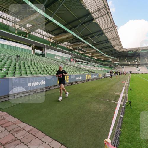 13.09.2026 - 21. swb-Marathon Bremen Michael Burmester http://msf.ph/oto/10303150 13.09.2026 12:44:18 Laufen im Stadion 339, 493, 623, 678, 681, 715, 819, 969, 1264, 1301, 1335, 1372, 1498, 1562, 1696, 1770, 1879, 1921, 1937, 1975, 2098, 2651, 2683, 3092, 3251, 3500, 3584, 3688, 4096, 4118, 4328, 4739, 4904, 5143, 5199, 5316, 5369, 5601, 5663, 5776, 5996, 6359, 6579, 6973, 7015, 7170, 7206, 7265, 7715, 7841, 7950, 8028, 8689, 8749, 8850, 9137, 9153, 9200, 9233, 9533, 9583, 9849, 13063, 13168, 13237, 126, 371, 453, 603, 640, 650, 671, 735, 744, 862, 912, 957, 1136, 1336, 1411, 1822 meine-sportfotos.de