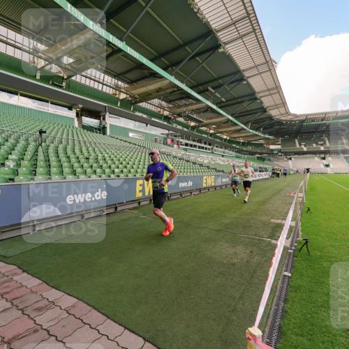 13.09.2026 - 21. swb-Marathon Bremen Michael Burmester http://msf.ph/oto/10303197 13.09.2026 12:44:52 Laufen im Stadion 280, 339, 474, 493, 508, 623, 678, 681, 715, 788, 969, 1264, 1277, 1301, 1335, 1372, 1498, 1696, 1770, 1937, 1975, 2020, 2098, 3092, 3271, 3500, 3609, 4110, 4118, 4328, 4739, 4904, 5092, 5143, 5199, 5369, 5601, 5776, 5996, 6579, 6918, 6973, 7015, 7170, 7206, 7265, 7478, 7715, 7841, 7950, 8028, 8054, 8096, 8850, 8936, 9070, 9129, 9137, 9233, 9306, 9583, 9642, 13063, 13168, 13237, 126, 371, 603, 640, 650, 671, 735, 744, 862, 912, 957, 1136, 1336, 1411, 1667, 1822, 1850 meine-sportfotos.de