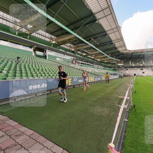 13.09.2026 - 21. swb-Marathon Bremen Michael Burmester http://msf.ph/oto/10303220 13.09.2026 12:45:16 Laufen im Stadion 195, 280, 339, 474, 493, 508, 623, 678, 681, 715, 788, 969, 1017, 1241, 1264, 1277, 1301, 1335, 1372, 1498, 1696, 1770, 1863, 1937, 1975, 2020, 2084, 2098, 2297, 2889, 3092, 3271, 3609, 4110, 4118, 4157, 4328, 4739, 4904, 5092, 5369, 5719, 5996, 6918, 6973, 7015, 7206, 7265, 7336, 7478, 7715, 8028, 8054, 8096, 8319, 8325, 8331, 8756, 8936, 9070, 9129, 9137, 9273, 9306, 9583, 9642, 13063, 13168, 13237, 371, 439, 603, 640, 650, 735, 744, 957, 1336, 1411, 1667, 1822, 1850 meine-sportfotos.de