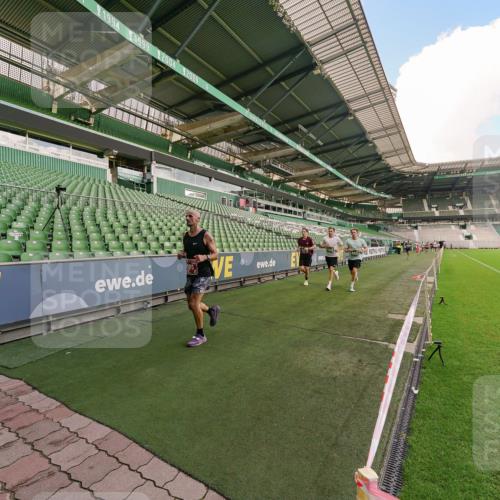 13.09.2026 - 21. swb-Marathon Bremen Michael Burmester http://msf.ph/oto/10303261 13.09.2026 12:45:35 Laufen im Stadion 195, 280, 339, 474, 493, 508, 567, 678, 681, 697, 715, 788, 1017, 1034, 1181, 1241, 1264, 1277, 1301, 1335, 1696, 1863, 1937, 1975, 2020, 2084, 2297, 2889, 3092, 3271, 3609, 4110, 4118, 4157, 4328, 5092, 5238, 5719, 5996, 6918, 6973, 7015, 7206, 7265, 7336, 7478, 7715, 8028, 8054, 8096, 8319, 8325, 8331, 8670, 8701, 8756, 8936, 9070, 9129, 9137, 9273, 9306, 9495, 9583, 9642, 13063, 13168, 13237, 439, 957, 1411, 1667, 1822, 1850 meine-sportfotos.de
