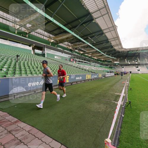 13.09.2026 - 21. swb-Marathon Bremen Michael Burmester http://msf.ph/oto/10303415 13.09.2026 12:47:01 Laufen im Stadion 195, 538, 567, 604, 621, 697, 868, 1017, 1034, 1181, 1241, 1554, 1863, 2021, 2084, 2087, 2266, 2297, 2538, 2646, 2809, 2889, 2956, 3118, 3196, 3242, 3284, 3297, 3424, 3520, 3794, 4025, 4157, 4236, 4239, 4614, 4729, 4777, 4808, 4992, 5024, 5238, 5283, 5674, 5719, 5725, 5803, 5976, 6053, 6686, 6708, 6784, 6815, 7102, 7336, 7538, 7814, 7871, 8060, 8319, 8325, 8331, 8334, 8611, 8621, 8670, 8701, 8756, 8936, 8980, 8983, 9061, 9273, 9495, 9544, 9689, 9813, 9918, 13034, 439 meine-sportfotos.de