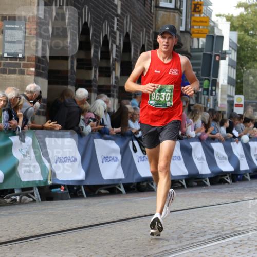 13.09.2026 - 21. swb-Marathon Bremen Strokosch-Dieckow http://msf.ph/oto/10303419 13.09.2026 12:55:35 Ziel 3744, 1724, 2072, 5163, 9630, 10034 meine-sportfotos.de