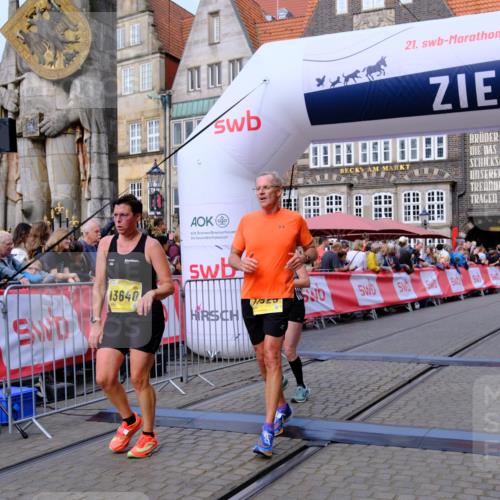 13.09.2026 - 21. swb-Marathon Bremen Tim E. http://msf.ph/oto/10303472 13.09.2026 10:46:29 Ziel 10447, 10992, 11706, 11925, 11926, 11956, 13529, 13609, 13612, 13640 meine-sportfotos.de