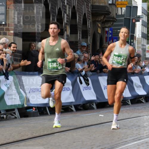 13.09.2026 - 21. swb-Marathon Bremen Strokosch-Dieckow http://msf.ph/oto/10303489 13.09.2026 12:55:48 Ziel 299, 4381, 9630, 1583, 2072, 5163, 10034, 13080 meine-sportfotos.de