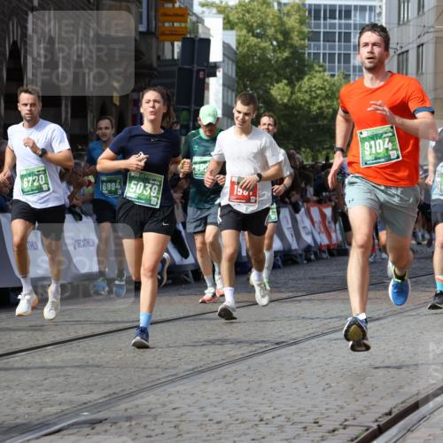 13.09.2026 - 21. swb-Marathon Bremen Strokosch-Dieckow http://msf.ph/oto/10303508 13.09.2026 13:30:01 Ziel 124, 716, 1073, 1243, 1581, 1861, 2076, 2289, 2742, 3030, 3320, 3618, 3667, 4115, 4575, 4576, 5244, 6006, 6127, 6384, 6725, 6930, 7079, 7384, 7426, 7884, 8481, 8594, 8612, 8771, 9049, 9534, 9747, 9770, 10013, 13031, 881, 1308, 1611, 1909, 1938, 2364, 4763, 5039, 5348, 5615, 6225, 6720, 6942, 6992, 6994, 7184, 7609, 7932, 7966, 8115, 8441, 9125, 9529 meine-sportfotos.de