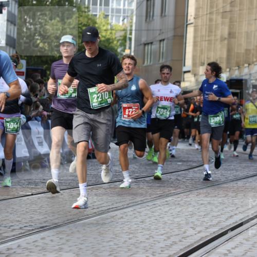13.09.2026 - 21. swb-Marathon Bremen Strokosch-Dieckow http://msf.ph/oto/10303580 13.09.2026 13:23:53 Ziel 135, 672, 2371, 2409, 2485, 2490, 2560, 2627, 3078, 3138, 3173, 3531, 3642, 3856, 3861, 3939, 5908, 6157, 6843, 6848, 6923, 8095, 8560, 8863, 9088, 9196, 102, 342, 1199, 2210, 2370, 2967, 3044, 3372, 5104, 5146, 5257, 5397, 5623, 6772, 7094, 7105, 7761, 8179, 10059, 13007, 13219 meine-sportfotos.de