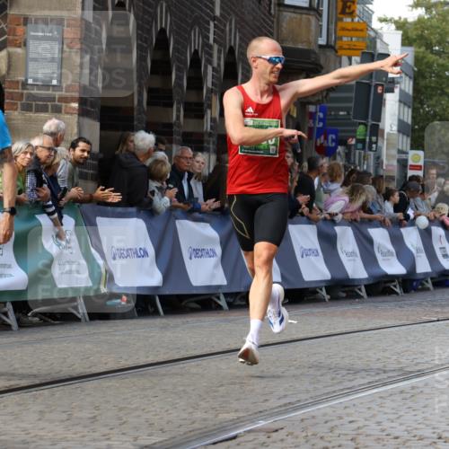 13.09.2026 - 21. swb-Marathon Bremen Strokosch-Dieckow http://msf.ph/oto/10303623 13.09.2026 12:56:07 Ziel 1583, 1724, 2072, 5163, 9630, 10034, 13080, 250, 6630 meine-sportfotos.de