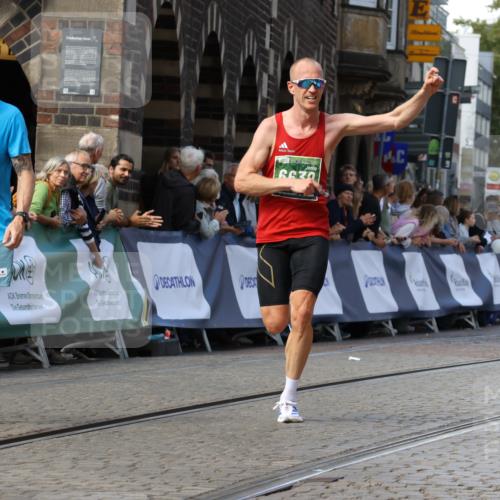 13.09.2026 - 21. swb-Marathon Bremen Strokosch-Dieckow http://msf.ph/oto/10303633 13.09.2026 12:56:07 Ziel 1583, 1724, 2072, 5163, 9630, 10034, 13080, 250, 6630 meine-sportfotos.de