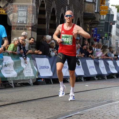 13.09.2026 - 21. swb-Marathon Bremen Strokosch-Dieckow http://msf.ph/oto/10303645 13.09.2026 12:56:07 Ziel 1583, 1724, 2072, 5163, 9630, 10034, 13080, 250, 6630 meine-sportfotos.de