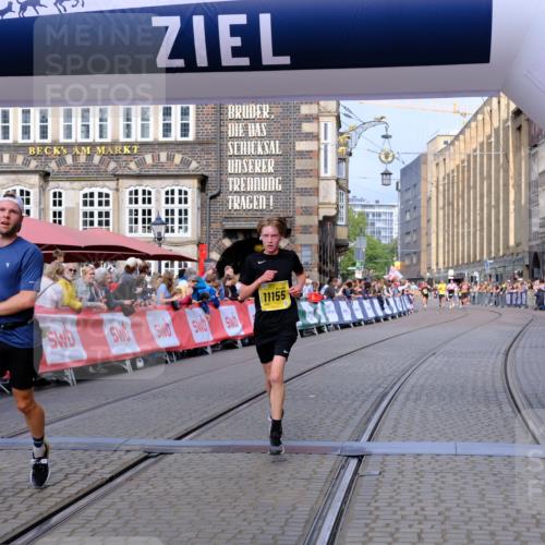 13.09.2026 - 21. swb-Marathon Bremen Tim E. http://msf.ph/oto/10303656 13.09.2026 10:46:53 Ziel 10590, 10897, 11110, 11155, 11287, 11356, 12035, 13511 meine-sportfotos.de