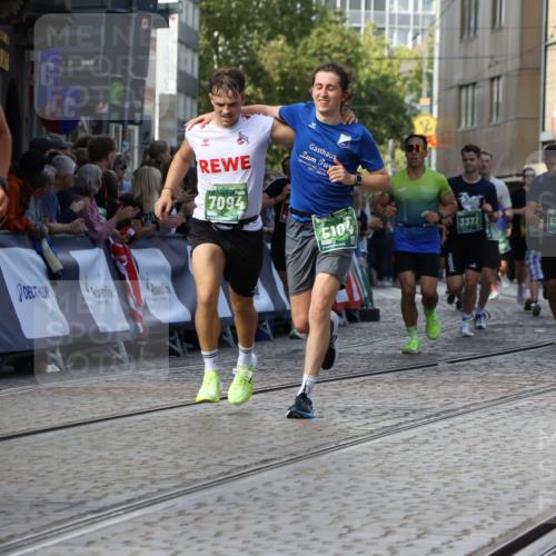 13.09.2026 - 21. swb-Marathon Bremen Strokosch-Dieckow http://msf.ph/oto/10303697 13.09.2026 13:23:56 Ziel 135, 672, 2371, 2409, 2485, 2490, 2560, 2627, 3078, 3138, 3173, 3642, 3856, 3861, 3939, 4601, 5231, 5908, 6157, 6843, 6848, 7216, 8095, 8290, 8560, 9088, 9196, 102, 776, 909, 1199, 2210, 2370, 2967, 3044, 3372, 5104, 5208, 5257, 5397, 5481, 5623, 6105, 6772, 7059, 7094, 8082, 8179, 9087, 13219 meine-sportfotos.de