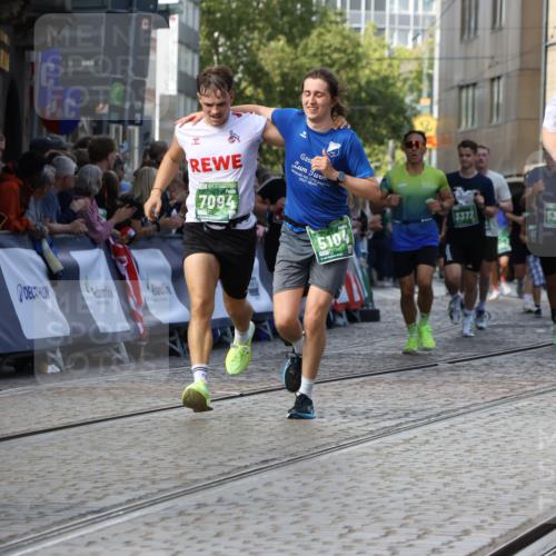 13.09.2026 - 21. swb-Marathon Bremen Strokosch-Dieckow http://msf.ph/oto/10303726 13.09.2026 13:23:56 Ziel 135, 672, 2371, 2409, 2485, 2490, 2560, 2627, 3078, 3138, 3173, 3642, 3856, 3861, 3939, 4601, 5231, 5908, 6157, 6843, 6848, 7216, 8095, 8290, 8560, 9088, 9196, 102, 776, 909, 1199, 2210, 2370, 2967, 3044, 3372, 5104, 5208, 5257, 5397, 5481, 5623, 6105, 6772, 7059, 7094, 8082, 8179, 9087, 13219 meine-sportfotos.de