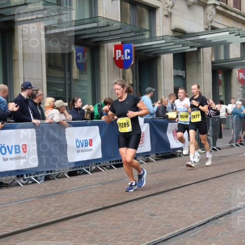 13.09.2026 - 21. swb-Marathon Bremen Strokosch-Dieckow http://msf.ph/oto/10303801 13.09.2026 10:51:53 Ziel 10218, 10588, 11285, 11371, 11376, 11487, 11555, 11610, 11869, 11877, 12319, 13578, 10162, 10183, 10281, 10348, 10467, 10641, 11273, 11277, 11542, 11685, 11733, 11777, 11784, 11787, 11962, 12329, 12349 meine-sportfotos.de