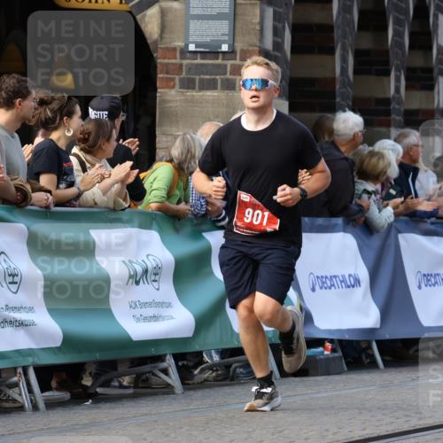 13.09.2026 - 21. swb-Marathon Bremen Strokosch-Dieckow http://msf.ph/oto/10303914 13.09.2026 12:57:06 Ziel 901, 1288, 4936, 7118, 7671, 850, 3368, 5912 meine-sportfotos.de