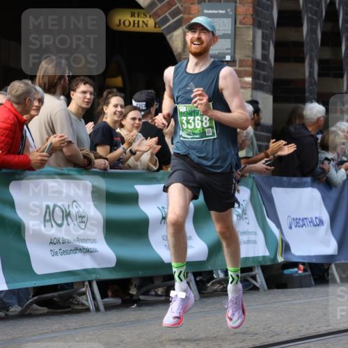 13.09.2026 - 21. swb-Marathon Bremen Strokosch-Dieckow http://msf.ph/oto/10303935 13.09.2026 12:57:10 Ziel 573, 901, 6201, 7118, 7671, 850, 1875, 5912 meine-sportfotos.de