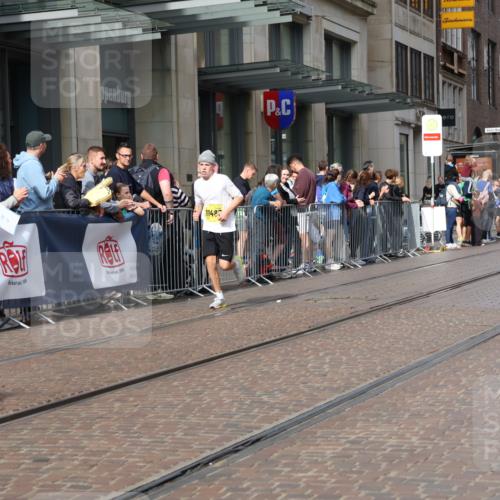 13.09.2026 - 21. swb-Marathon Bremen Strokosch-Dieckow http://msf.ph/oto/10303967 13.09.2026 10:52:00 Ziel 10588, 10761, 10958, 11371, 11487, 11604, 11605, 11610, 11669, 12319, 13578, 10162, 10183, 10218, 10281, 10348, 10467, 10641, 11273, 11277, 11285, 11376, 11542, 11555, 11685, 11733, 11777, 11784, 11869, 11877, 11962, 12329, 12349 meine-sportfotos.de