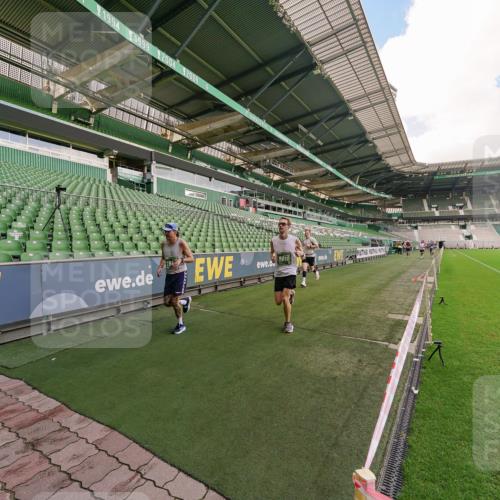13.09.2026 - 21. swb-Marathon Bremen Michael Burmester http://msf.ph/oto/10303994 13.09.2026 12:47:45 Laufen im Stadion 382, 384, 538, 604, 621, 868, 889, 1349, 1554, 1872, 1925, 2021, 2087, 2266, 2538, 2605, 2646, 2809, 2844, 2956, 3110, 3118, 3127, 3196, 3242, 3284, 3297, 3424, 3466, 3520, 3794, 3910, 4025, 4236, 4239, 4614, 4712, 4729, 4777, 4808, 4992, 5024, 5238, 5283, 5674, 5725, 5803, 5976, 6025, 6053, 6058, 6686, 6708, 6784, 6815, 6951, 7102, 7399, 7538, 7803, 7814, 7871, 8060, 8334, 8611, 8621, 8706, 8877, 8973, 8980, 8981, 8983, 9010, 9061, 9429, 9544, 9689, 9813, 9918, 13034 meine-sportfotos.de