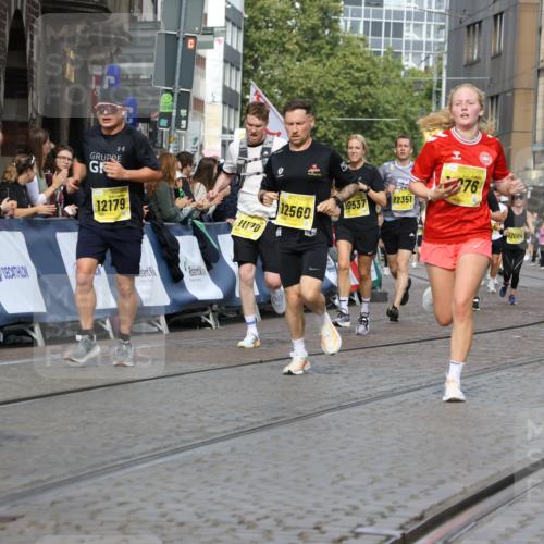 13.09.2026 - 21. swb-Marathon Bremen Strokosch-Dieckow http://msf.ph/oto/10304000 13.09.2026 10:50:57 Ziel 10267, 10525, 10764, 10840, 11220, 11276, 11664, 11742, 11753, 11774, 12052, 12070, 12078, 12309, 12447, 12488, 13544, 10200, 10471, 10515, 10808, 11339, 11537, 11625, 11626, 11801, 12303, 12407, 12552 meine-sportfotos.de
