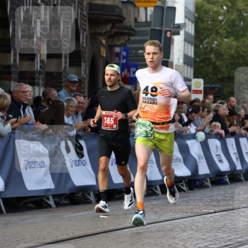 13.09.2026 - 21. swb-Marathon Bremen Strokosch-Dieckow http://msf.ph/oto/10304013 13.09.2026 12:57:26 Ziel 365, 573, 850, 3368, 5912, 6201, 7671, 919, 2986, 4795, 6264 meine-sportfotos.de