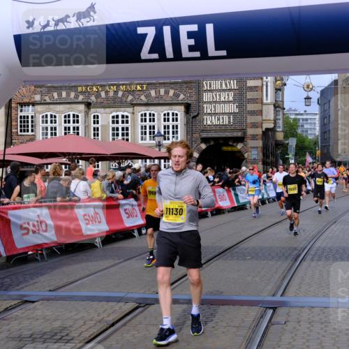 13.09.2026 - 21. swb-Marathon Bremen Tim E. http://msf.ph/oto/10304292 13.09.2026 10:47:52 Ziel 10189, 10210, 10223, 10270, 10310, 10393, 10594, 10807, 10860, 10873, 11130, 11469, 11646, 11809, 11894, 12077, 12296, 12318, 12547, 13521 meine-sportfotos.de
