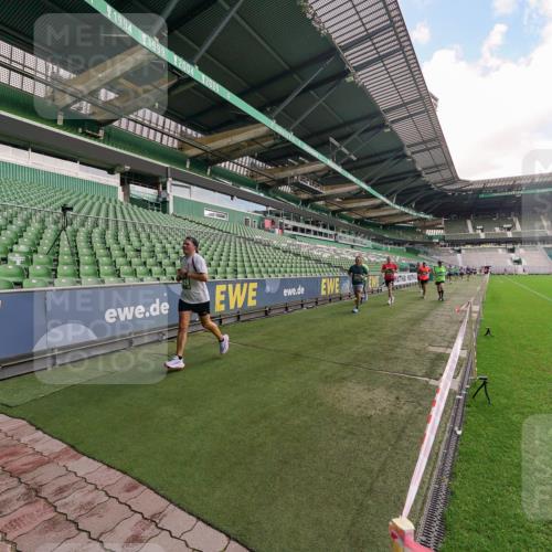 13.09.2026 - 21. swb-Marathon Bremen Michael Burmester http://msf.ph/oto/10304334 13.09.2026 12:50:50 Laufen im Stadion 335, 469, 663, 670, 771, 779, 1125, 1146, 1162, 1455, 1510, 1513, 1517, 1605, 1613, 1970, 1998, 2052, 2130, 2288, 2291, 2295, 2347, 2360, 2442, 2444, 2447, 2750, 2759, 2909, 3440, 3484, 3625, 3647, 3703, 3808, 3959, 4023, 4033, 4368, 4384, 4473, 4559, 4571, 4582, 4727, 4743, 4781, 4782, 4888, 4895, 5066, 5079, 5111, 5155, 5168, 5314, 5377, 5383, 5521, 5532, 5585, 5620, 5627, 5636, 5696, 6267, 6274, 6471, 6652, 6668, 6901, 6906, 7109, 7115, 7121, 8033, 8798 meine-sportfotos.de