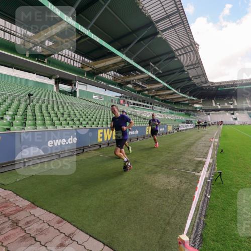 13.09.2026 - 21. swb-Marathon Bremen Michael Burmester http://msf.ph/oto/10304363 13.09.2026 12:51:03 Laufen im Stadion 335, 469, 663, 670, 734, 771, 779, 1043, 1125, 1146, 1162, 1455, 1510, 1513, 1517, 1605, 1613, 1970, 1998, 2052, 2130, 2288, 2291, 2295, 2347, 2360, 2442, 2444, 2447, 2759, 3440, 3484, 3625, 3647, 3703, 3808, 3959, 4023, 4165, 4368, 4384, 4429, 4473, 4559, 4571, 4582, 4727, 4781, 4782, 4888, 4895, 5066, 5079, 5111, 5155, 5168, 5314, 5377, 5379, 5383, 5521, 5532, 5585, 5620, 5627, 5636, 5696, 6267, 6274, 6471, 6652, 6668, 6901, 6906, 7109, 7115, 7121, 8033, 8798 meine-sportfotos.de