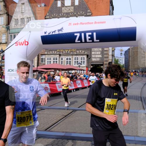 13.09.2026 - 21. swb-Marathon Bremen Tim E. http://msf.ph/oto/10304380 13.09.2026 10:47:59 Ziel 10172, 10210, 10223, 10270, 10393, 10592, 10594, 10860, 10873, 11018, 11130, 11469, 11634, 11646, 11809, 11894, 12077, 12296, 12318, 12547, 12558, 13521 meine-sportfotos.de