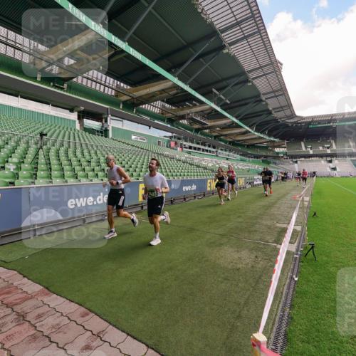 13.09.2026 - 21. swb-Marathon Bremen Michael Burmester http://msf.ph/oto/10304395 13.09.2026 12:51:22 Laufen im Stadion 235, 335, 469, 734, 771, 863, 1043, 1125, 1146, 1162, 1455, 1492, 1510, 1513, 1613, 1955, 1970, 1998, 2008, 2130, 2291, 2295, 2360, 2442, 2444, 2447, 2759, 2847, 3440, 3484, 3566, 3647, 3703, 3808, 3899, 3959, 4023, 4165, 4368, 4429, 4473, 4559, 4571, 4573, 4582, 4727, 4781, 4782, 4888, 4895, 5066, 5079, 5155, 5168, 5314, 5377, 5379, 5383, 5521, 5532, 5620, 5627, 5636, 5696, 6267, 6274, 6471, 6668, 6901, 7121, 8033, 8798 meine-sportfotos.de