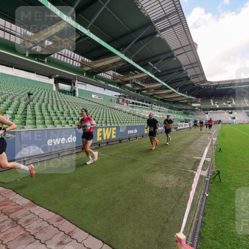 13.09.2026 - 21. swb-Marathon Bremen Michael Burmester http://msf.ph/oto/10304401 13.09.2026 12:51:24 Laufen im Stadion 235, 335, 469, 734, 771, 863, 1043, 1125, 1146, 1162, 1455, 1492, 1510, 1513, 1613, 1955, 1970, 1998, 2008, 2130, 2291, 2295, 2360, 2442, 2444, 2447, 2759, 2847, 3440, 3484, 3566, 3647, 3703, 3808, 3830, 3899, 3959, 4023, 4165, 4368, 4429, 4473, 4475, 4559, 4571, 4573, 4582, 4727, 4781, 4782, 4888, 4895, 5066, 5079, 5155, 5168, 5314, 5377, 5379, 5383, 5521, 5532, 5620, 5627, 5636, 5696, 6267, 6274, 6471, 6668, 6901, 7121, 8033, 8798 meine-sportfotos.de