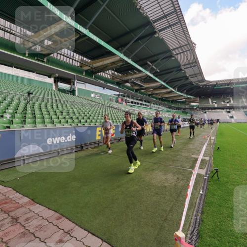 13.09.2026 - 21. swb-Marathon Bremen Michael Burmester http://msf.ph/oto/10304418 13.09.2026 12:51:32 Laufen im Stadion 235, 335, 734, 771, 863, 1043, 1125, 1146, 1162, 1232, 1455, 1492, 1510, 1513, 1613, 1955, 1970, 1998, 2008, 2130, 2291, 2295, 2360, 2442, 2444, 2447, 2498, 2759, 2847, 3085, 3440, 3484, 3566, 3647, 3703, 3808, 3830, 3899, 3959, 3988, 4023, 4165, 4283, 4368, 4429, 4473, 4475, 4559, 4571, 4573, 4582, 4651, 4727, 4781, 4782, 4888, 4895, 5066, 5079, 5155, 5168, 5314, 5379, 5521, 5532, 5620, 5627, 5636, 5696, 6267, 6274, 6471, 6668, 6901, 8033, 8798 meine-sportfotos.de